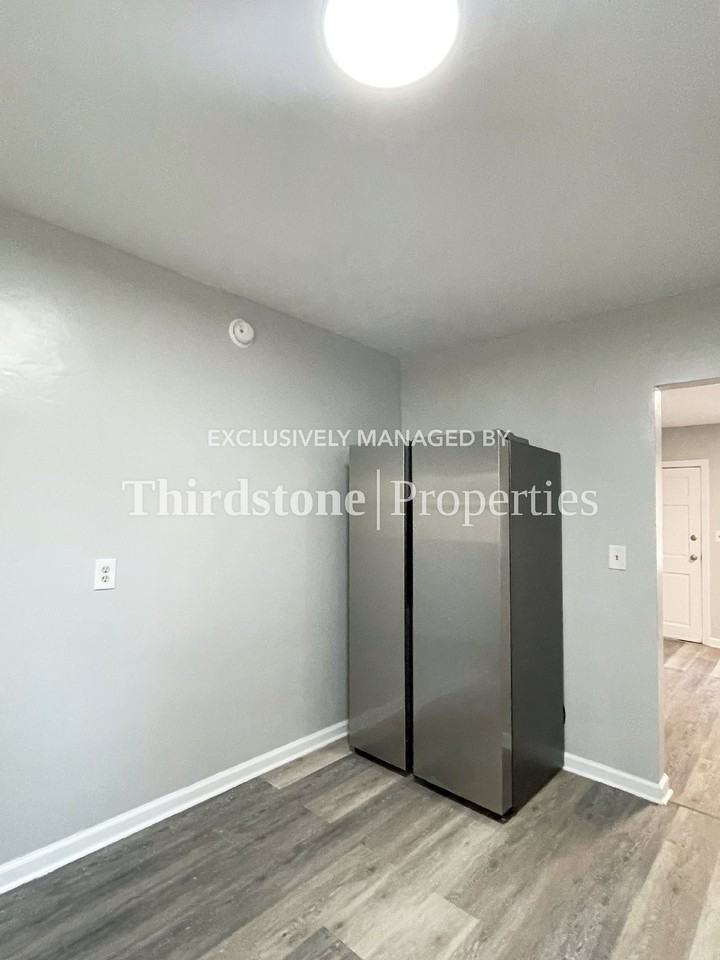 728 Shearer Ave - Photo 5 of 15