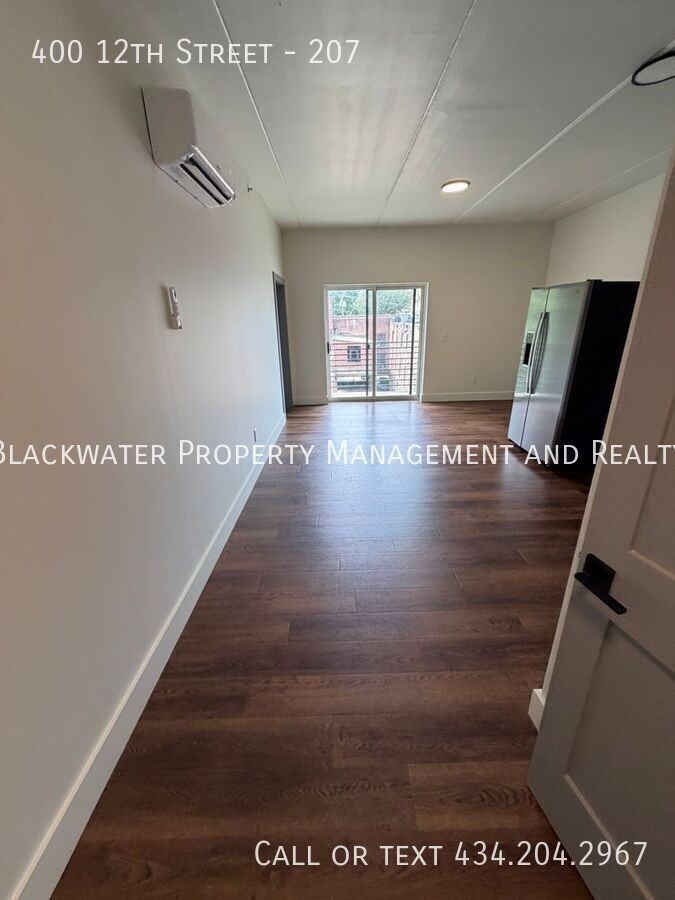 400 12th St #207 - Photo 6 of 15