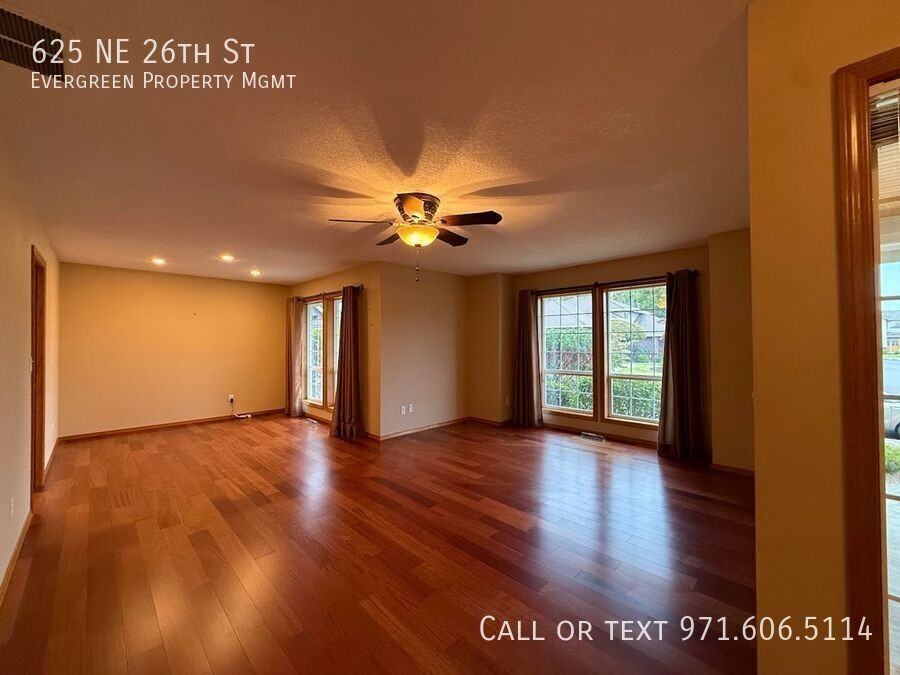 625 Ne 26th St - Photo 5 of 40