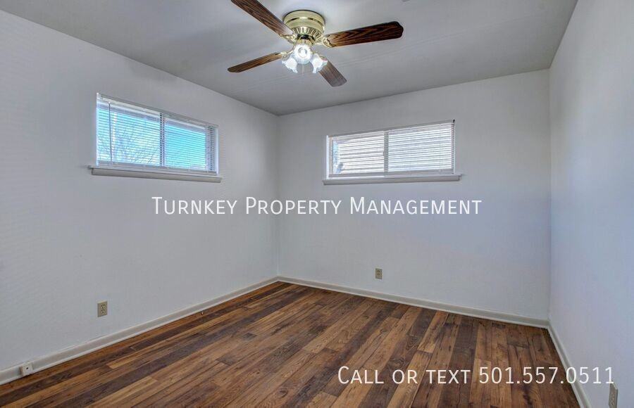 5604 B St - Photo 6 of 13