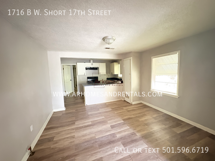 1716 W Short 17th St - Photo 5 of 11