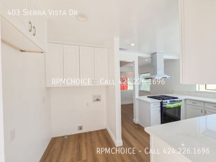 403 Sierra Vista Dr - Photo 6 of 25