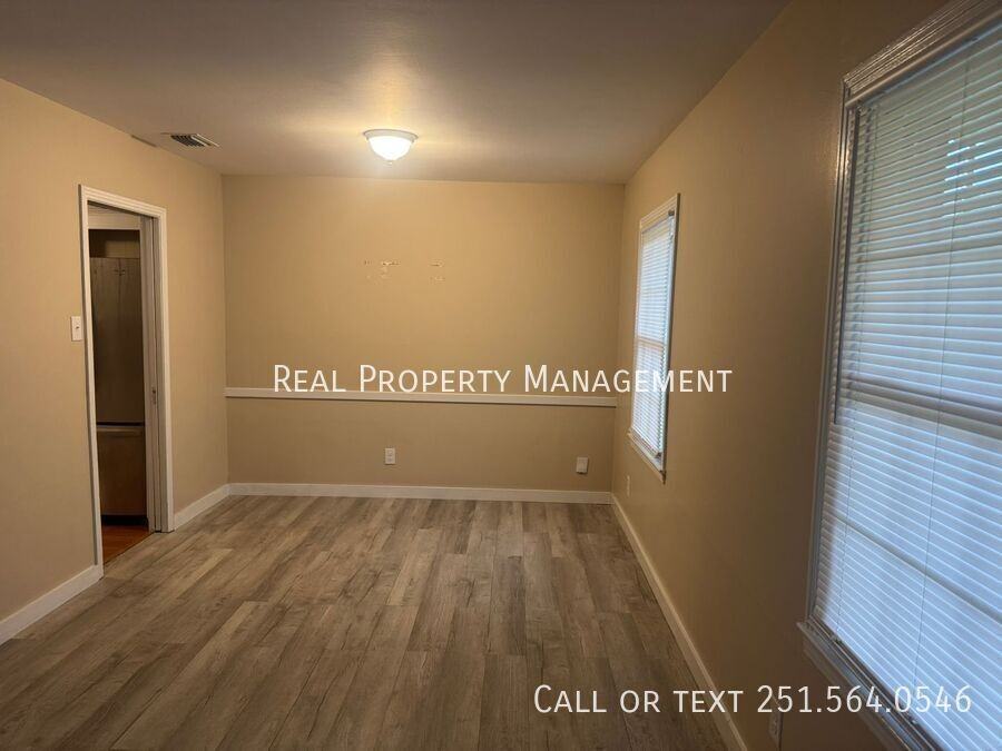 4440 Nicholl Dr - Photo 2 of 22
