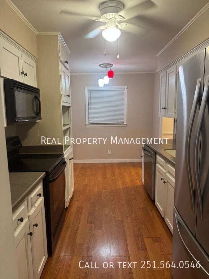 4440 Nicholl Dr - Photo 4 of 22