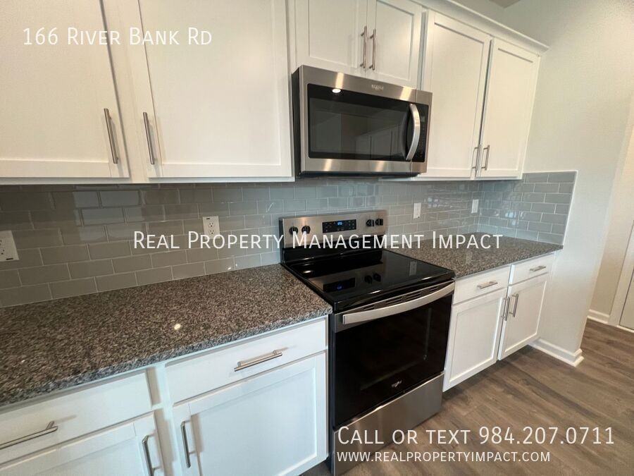 166 River Bank Rd - Photo 7 of 34