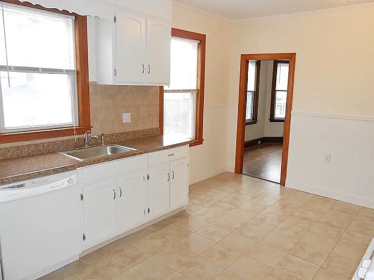 42 Bradford St ## 3 - Photo 3 of 11