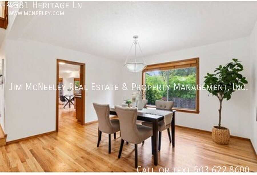 4581 Heritage Ln - Photo 3 of 18
