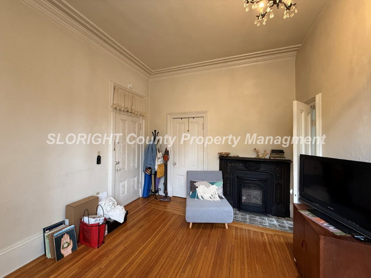 1406 Morro St Apt 2 - Photo 4 of 8