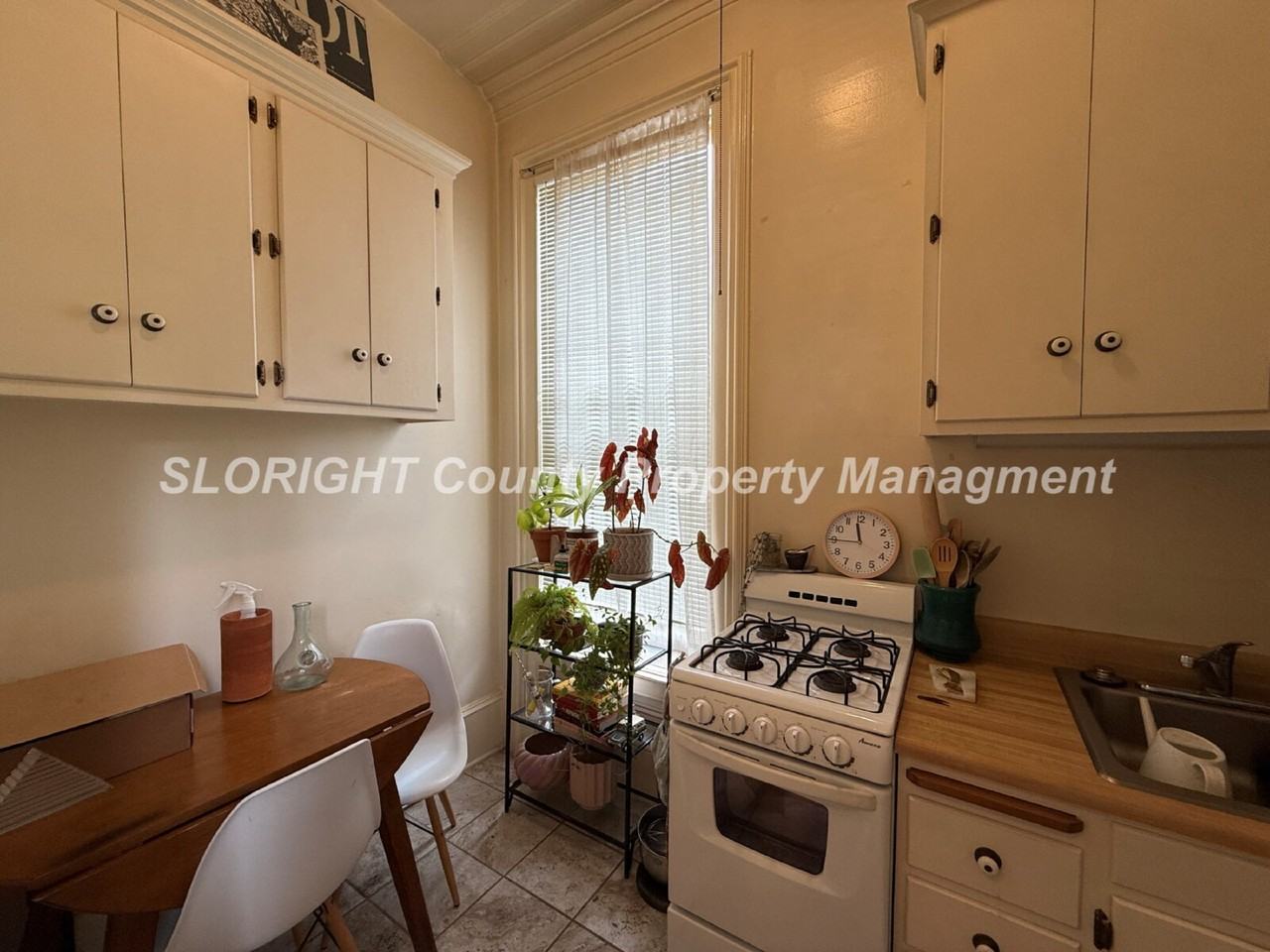 1406 Morro St Apt 2 - Photo 6 of 8