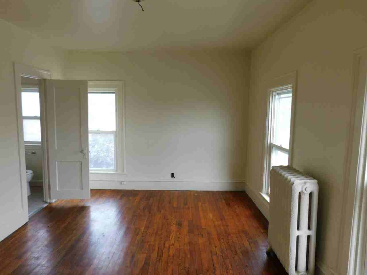 838 Howard St #3 - Photo 2 of 8