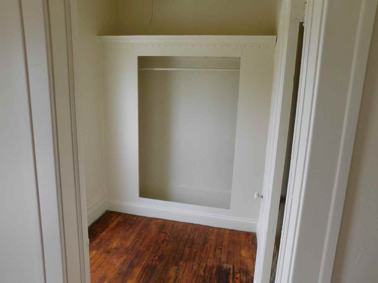 838 Howard St #3 - Photo 5 of 8