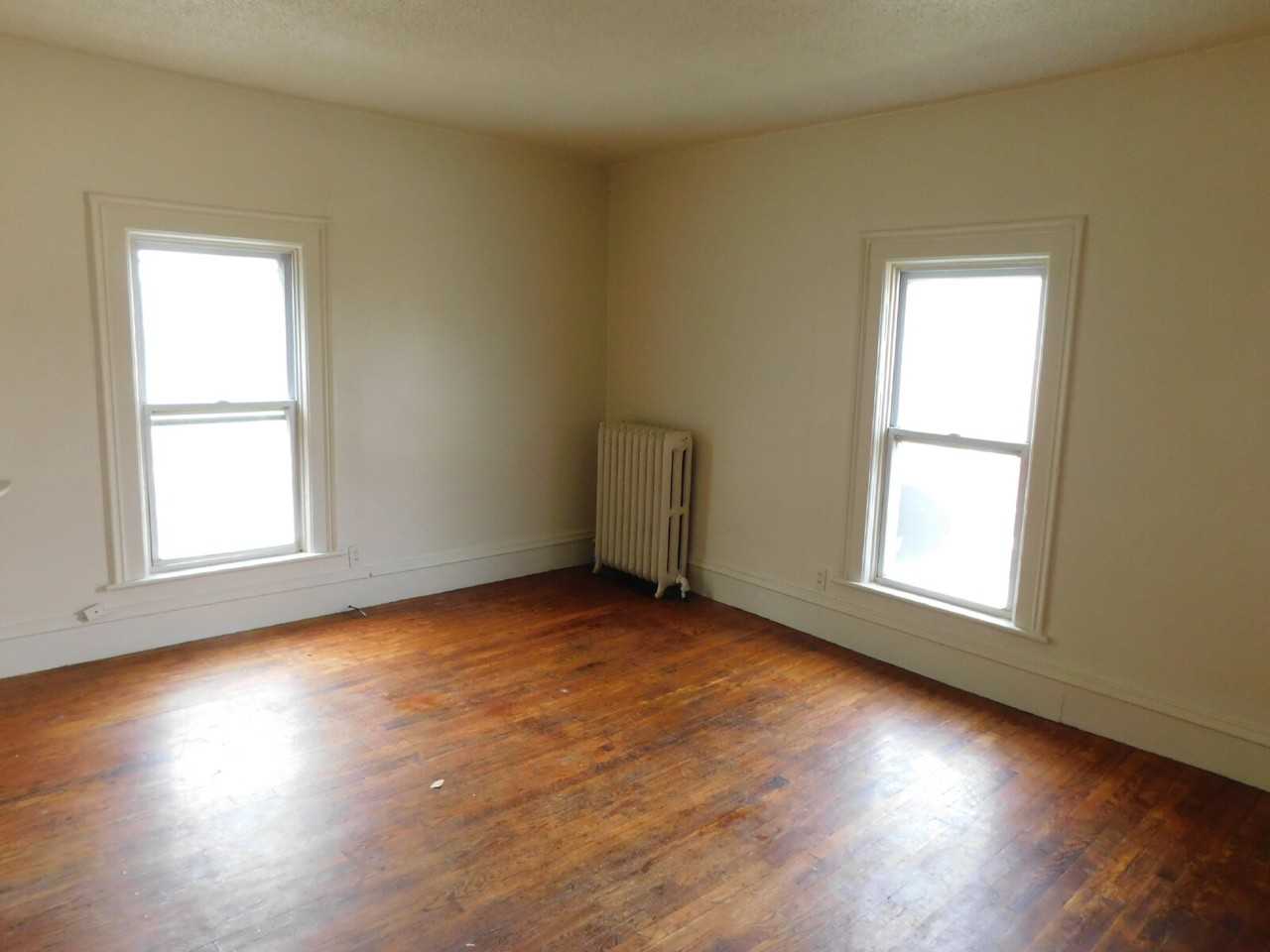 838 Howard St #3 - Photo 6 of 8