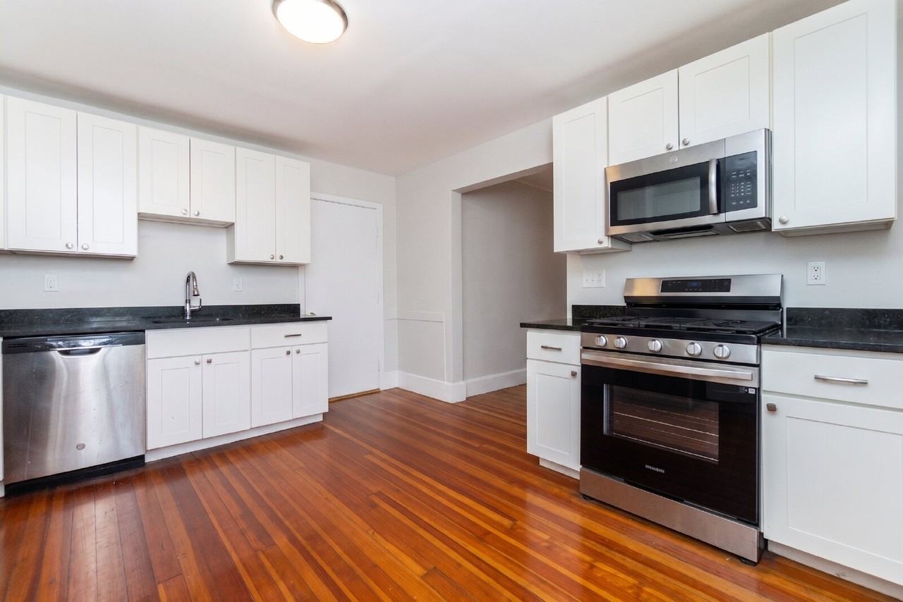 755 Somerville Ave #2 - Photo 5 of 20