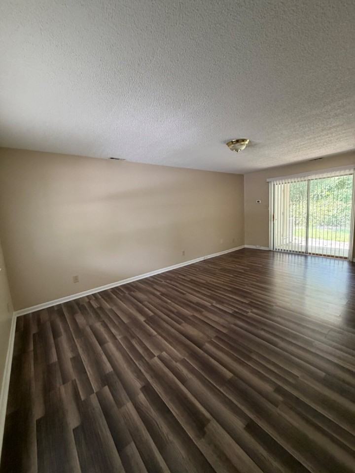 170 Scott Hills Dr - Photo 3 of 19