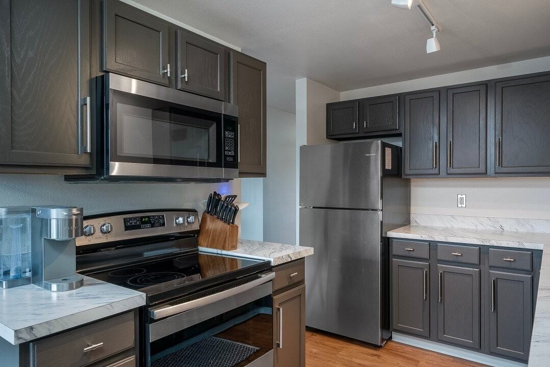 1430 3rd Ave E #11 - Photo 2 of 9