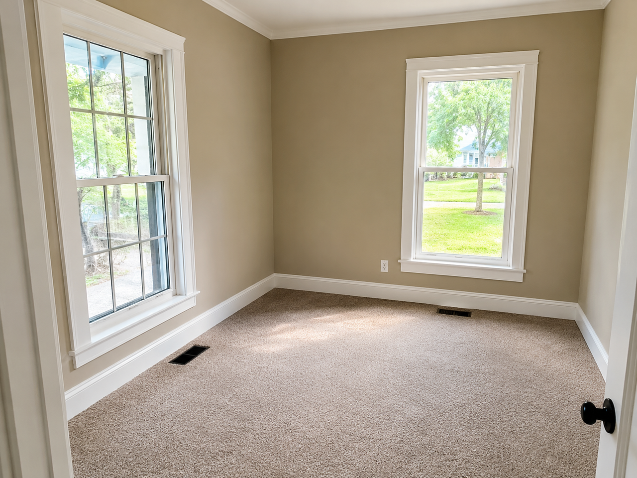 404 Mcgwigan St - Photo 2 of 14