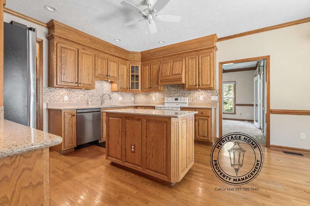 301 Patriot Way - Photo 4 of 46