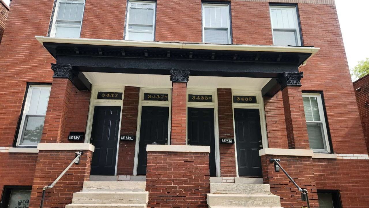 3435 Alberta St - Photo 2 of 16