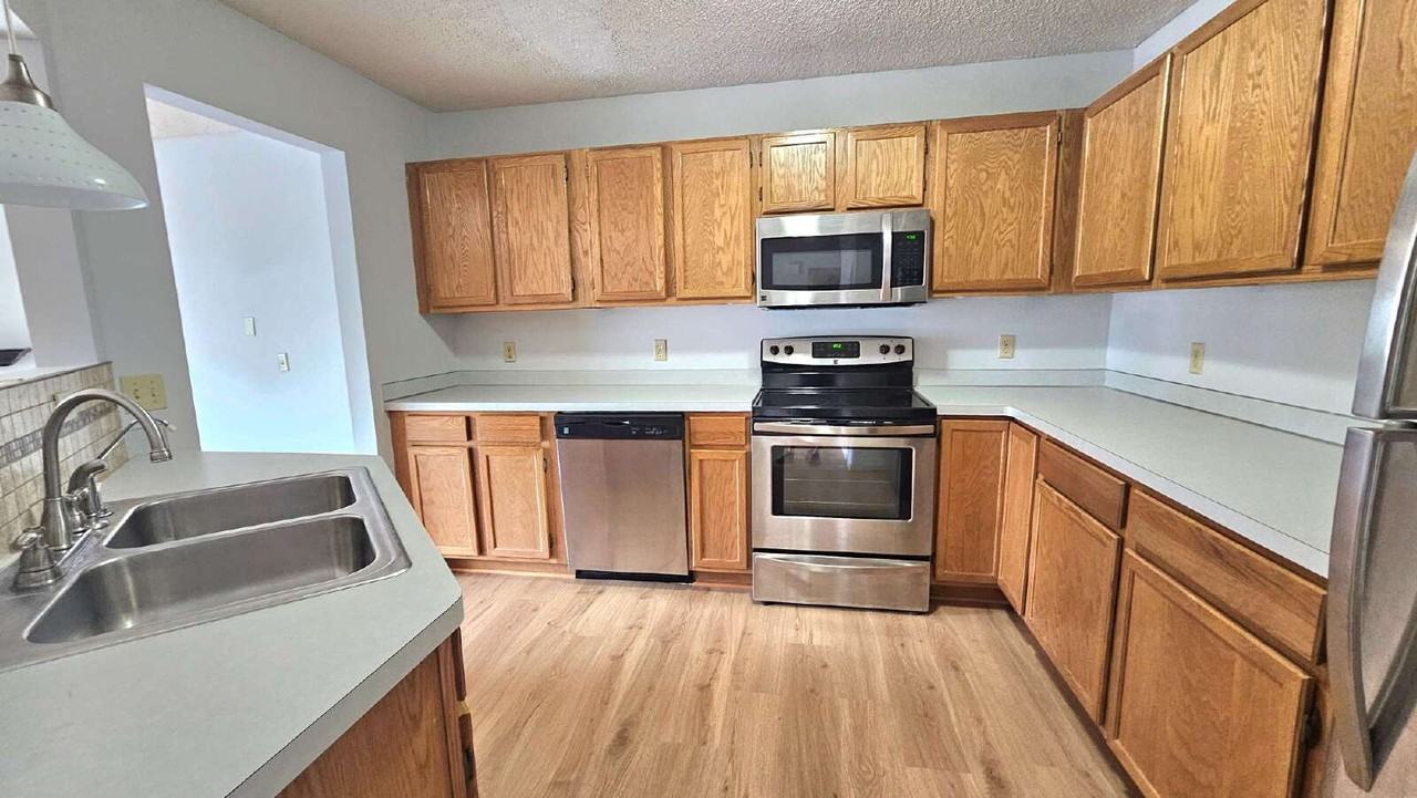 12975 Harriet Ave S - Photo 2 of 14
