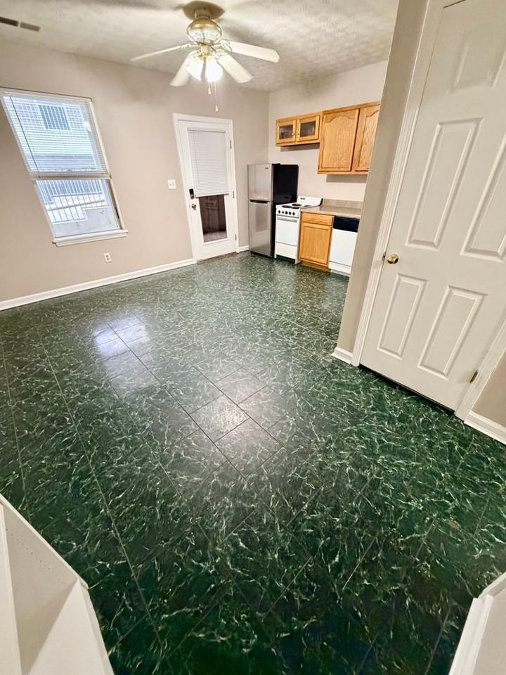 139 Macey Ave #NN - Photo 3 of 13