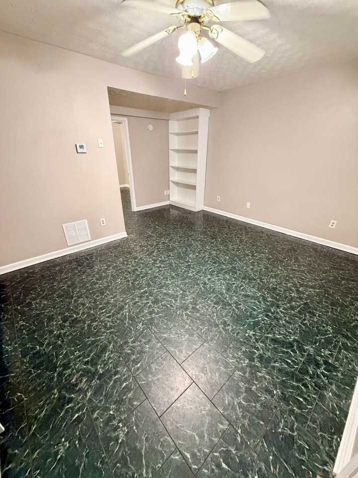139 Macey Ave #NN - Photo 4 of 13