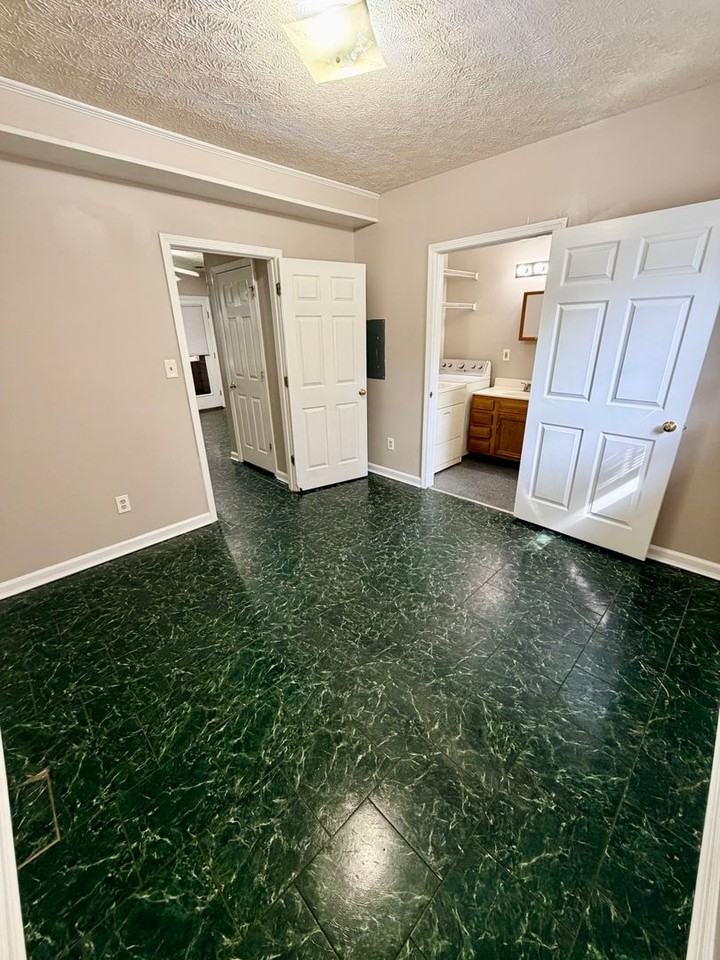 139 Macey Ave #NN - Photo 6 of 13
