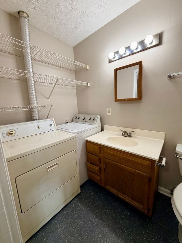 139 Macey Ave #NN - Photo 7 of 13