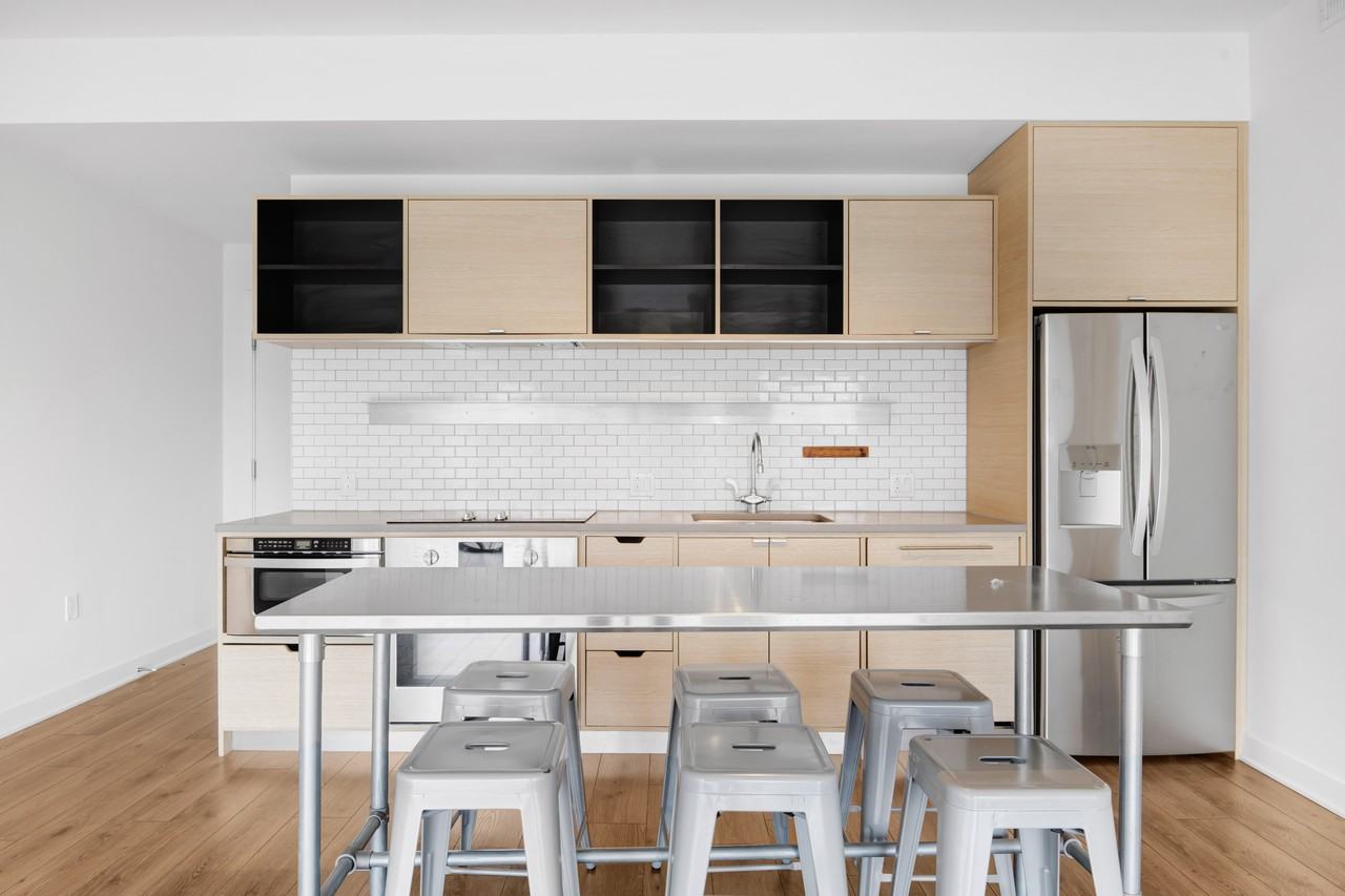 2030 8th St Nw Unit Ph4 - Photo 4 of 21