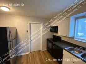 828 Ne 68th St - Photo 1 of 1