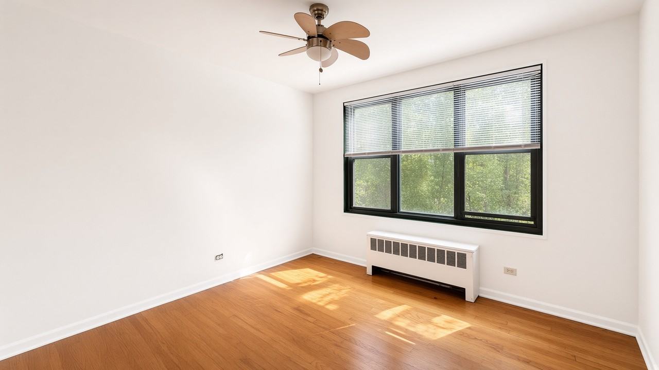 2839 W Rosemont Ave #3N - Photo 2 of 8