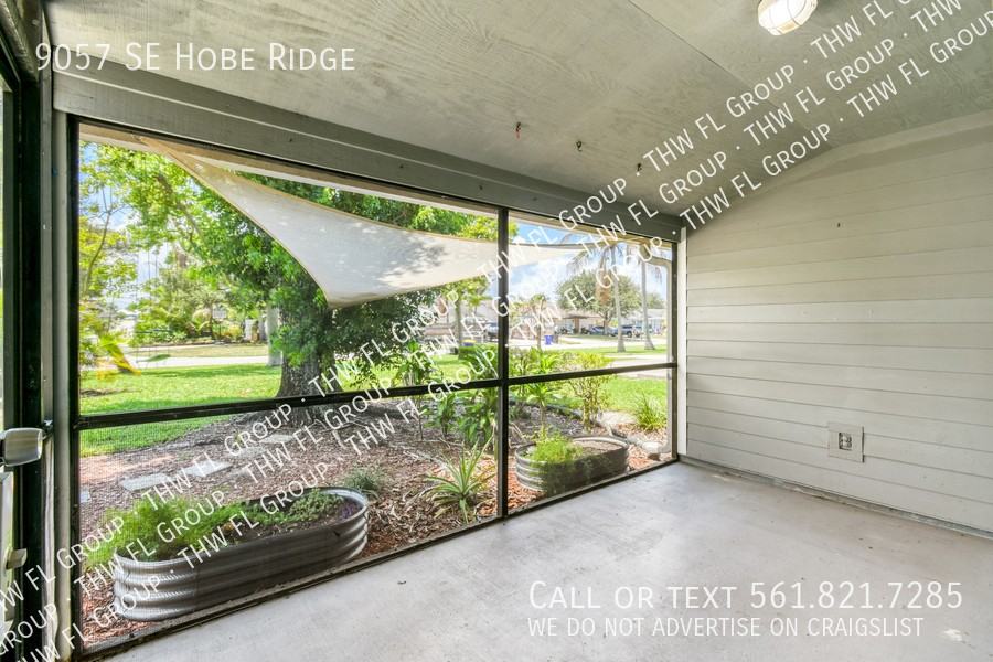 9057 Se Hobe Ridge Ave - Photo 2 of 15
