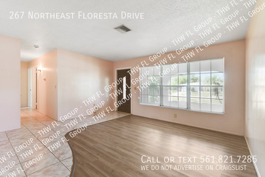 267 Ne Floresta Dr - Photo 5 of 23