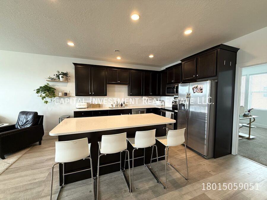 5401 W Ranches Loop Rd - Photo 4 of 17