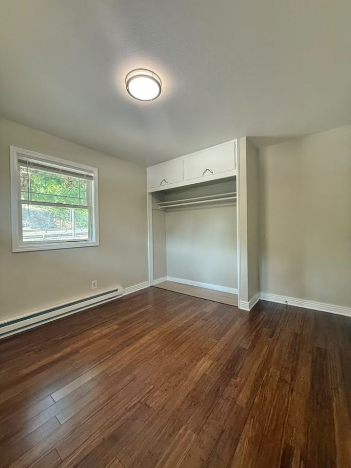 3216 N Maple St - Photo 4 of 8
