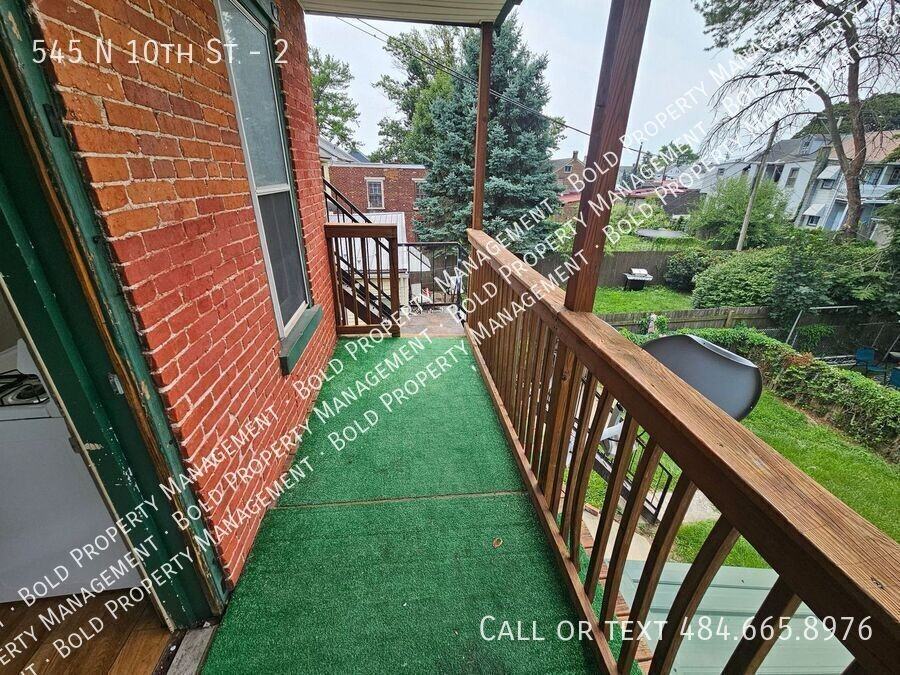 545 N 10th St #2 - Photo 6 of 12