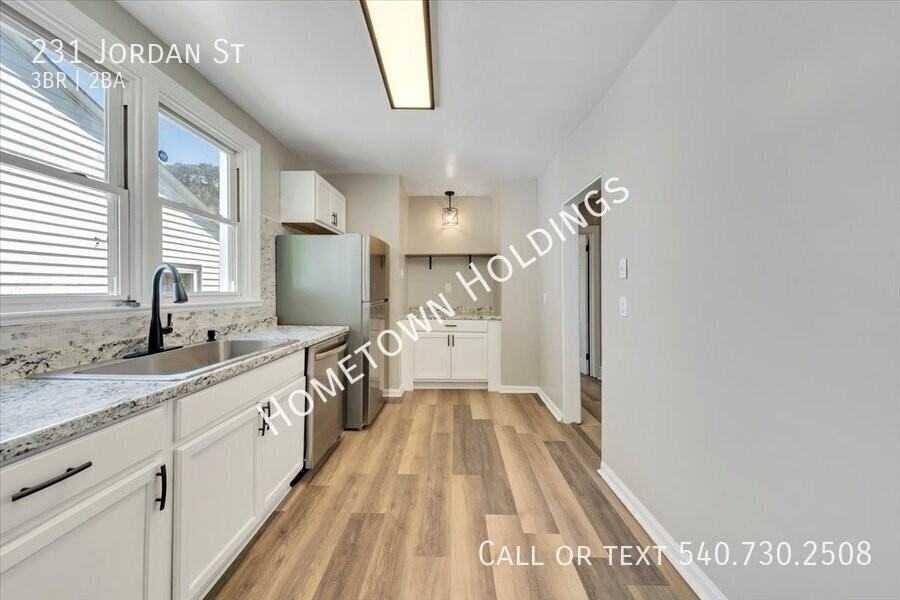 231 Jordon St - Photo 6 of 14