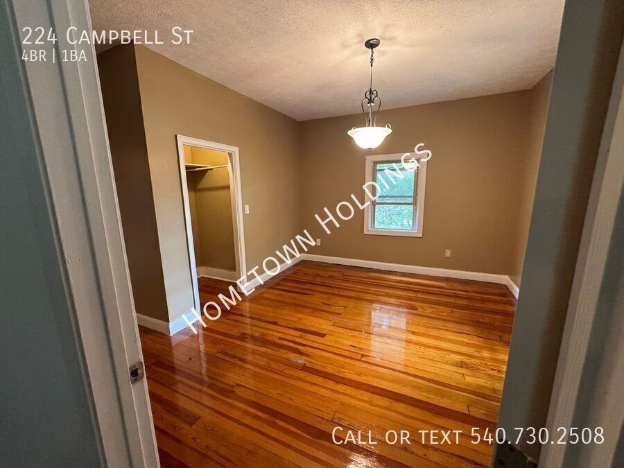 224 Campbell St - Photo 6 of 24