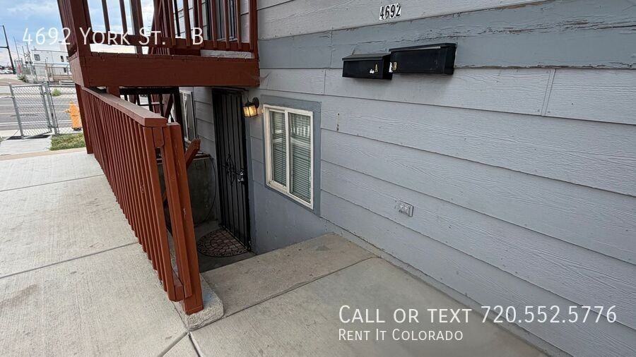 4692 York St #B - Photo 2 of 14