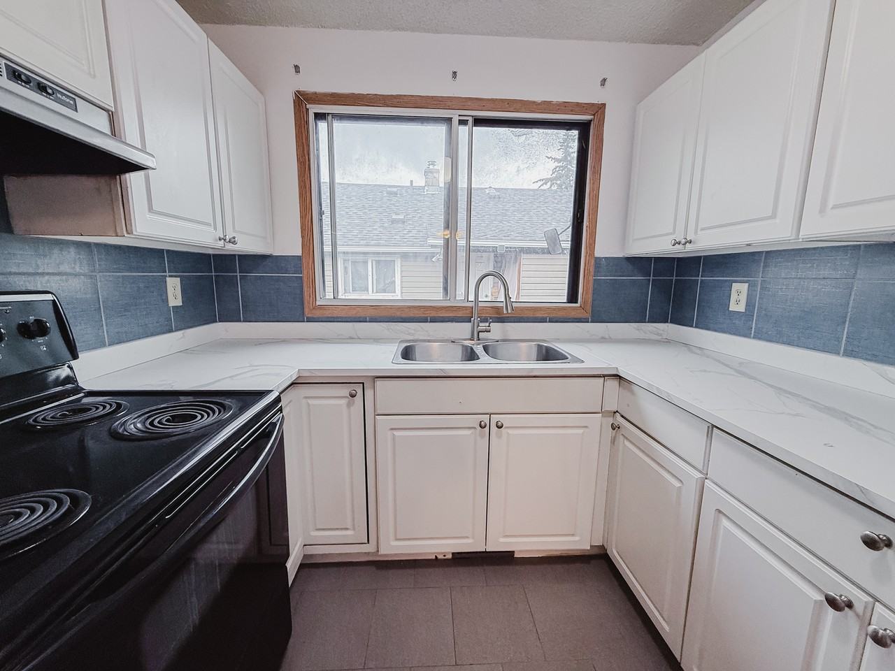1513 36 St Se - Photo 5 of 19