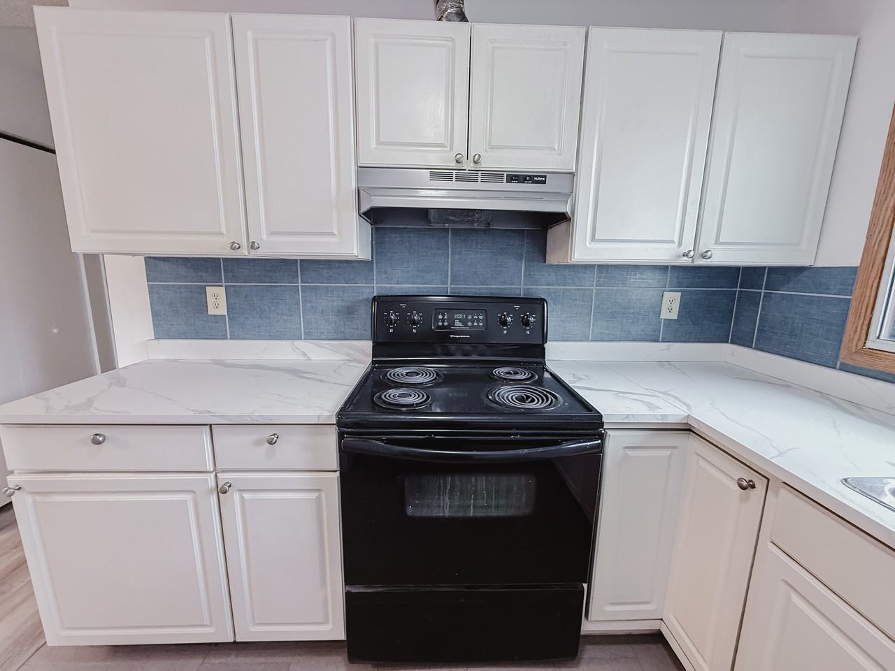 1513 36 St Se - Photo 6 of 19