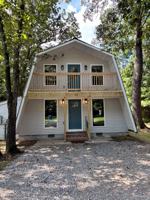 featured image of 33 Chalet Dr