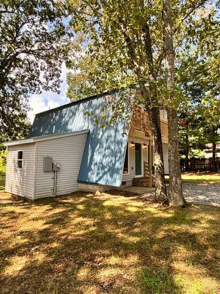33 Chalet Dr - Photo 3 of 30