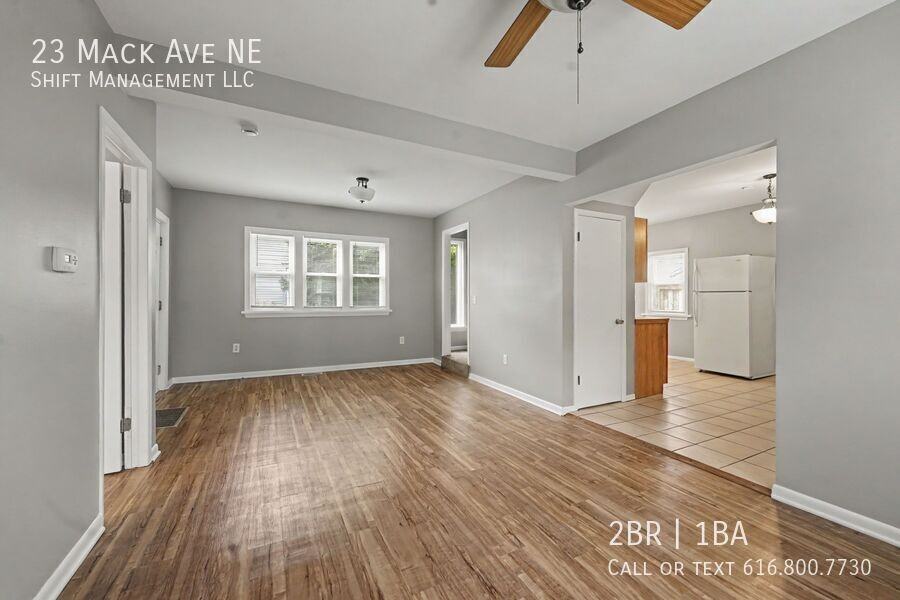 23 Mack Ave Ne - Photo 4 of 16