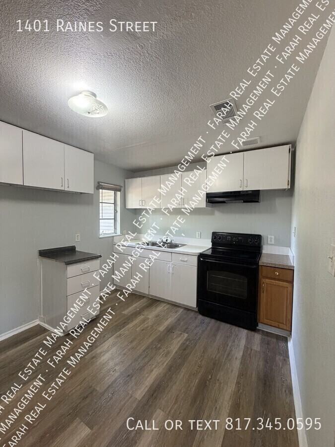 1401 Raines St - Photo 7 of 24