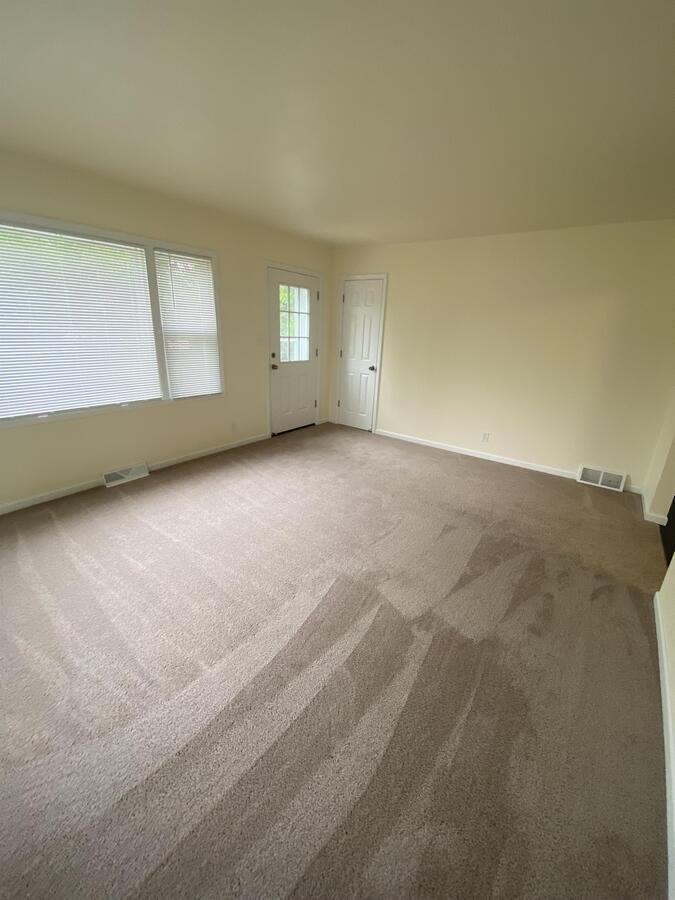 4913 W Minnesota Ave - Photo 7 of 15