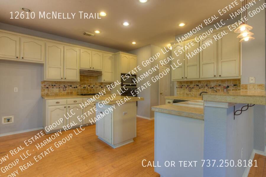 12610 Mcnelly Trl - Photo 7 of 19