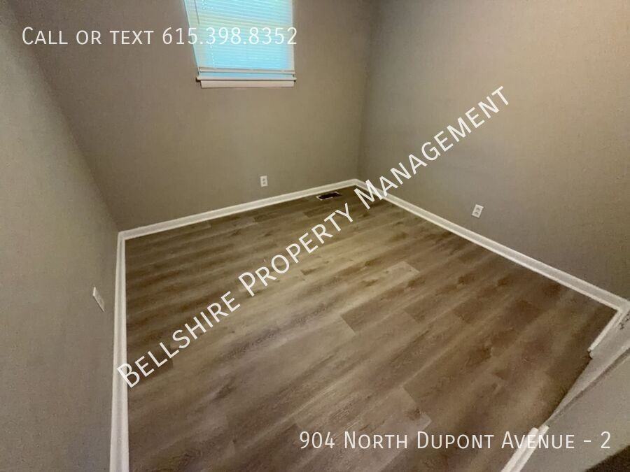 904 N Dupont Ave #2 - Photo 4 of 9