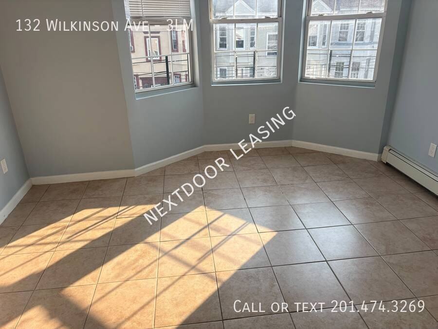132 Wilkinson Ave #3LM - Photo 4 of 5