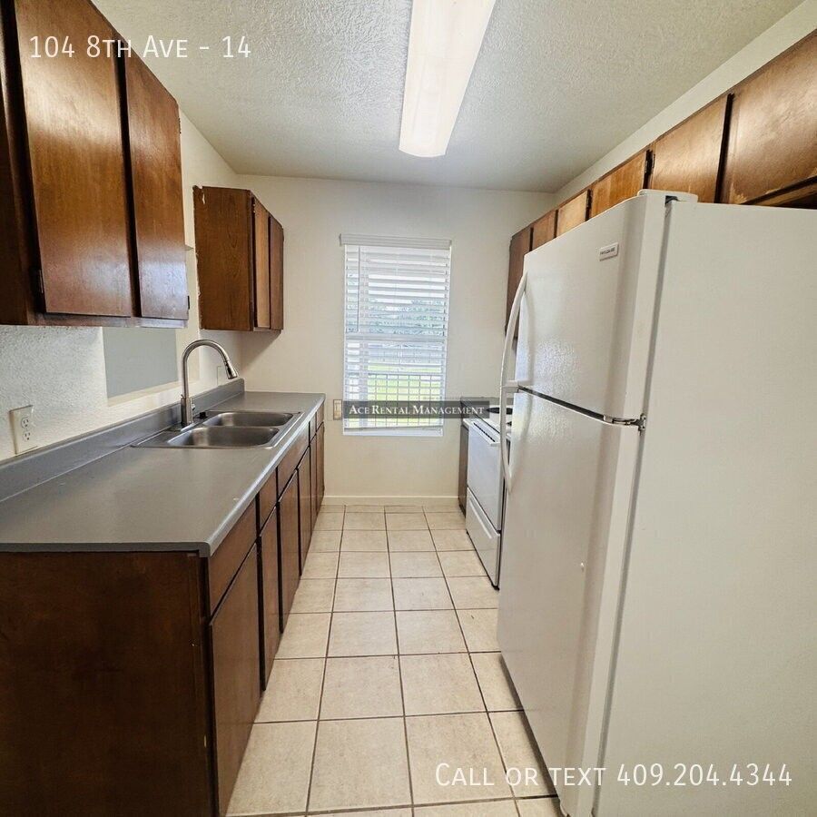 104 8th Ave #14 - Photo 6 of 15