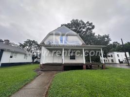 featured image of 1101 Chandler St